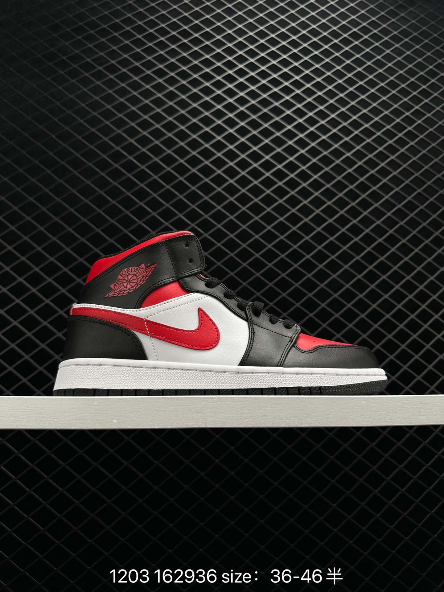 Air Jordan 1 Mid“Light Smoke Grey”